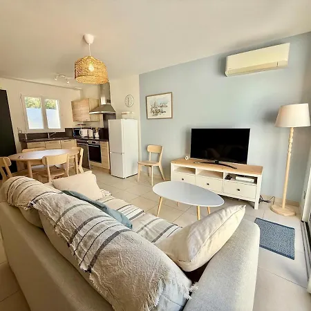 Le Rondeau L Exterieur Privatif * La Rochelle (Charente-Maritime)